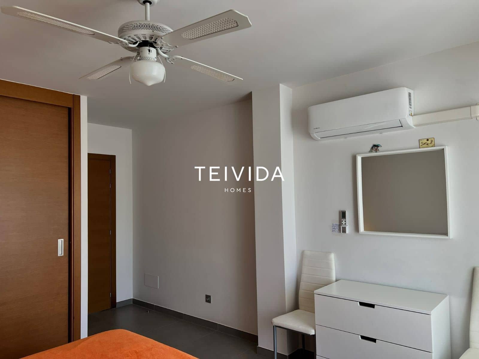 Piso de 2 habitaciones en Los Abrigos en venta con piscina garaje - 325.000 € (Ref: 10079925)