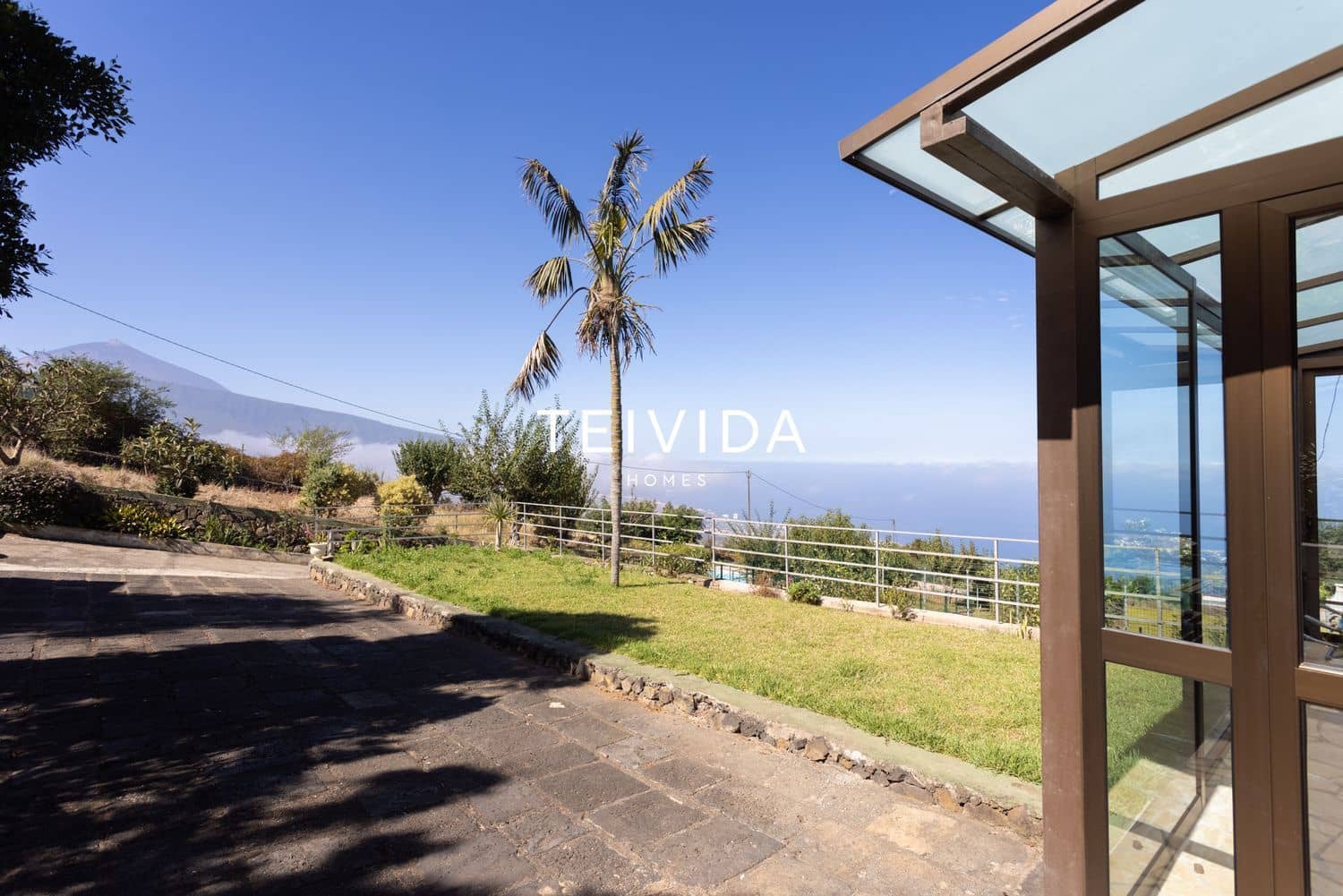 3 sovrum Villa till salu i Santa Ursula med pool garage - 379 000 € (Ref: 10079926)