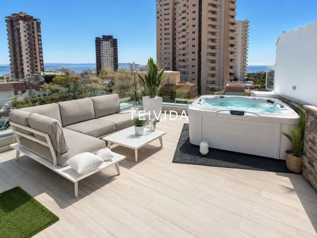 2 bedroom Flat for sale in Playa Paraiso, Adeje with pool garage - € 650,000 (Ref: 10079928)