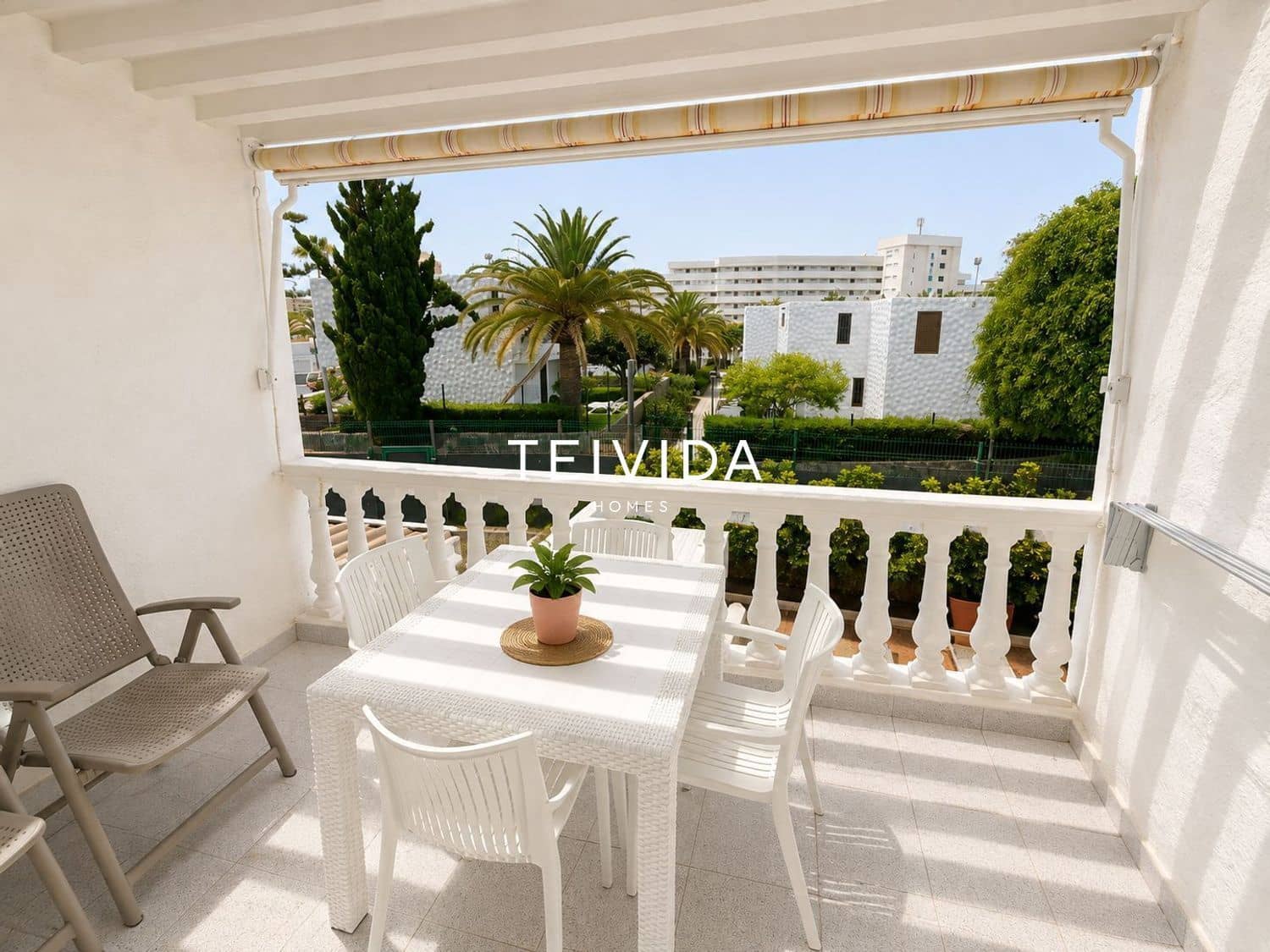 1 soverom Leilighet til salgs i Playa de las Americas - € 339 000 (Ref: 10079929)