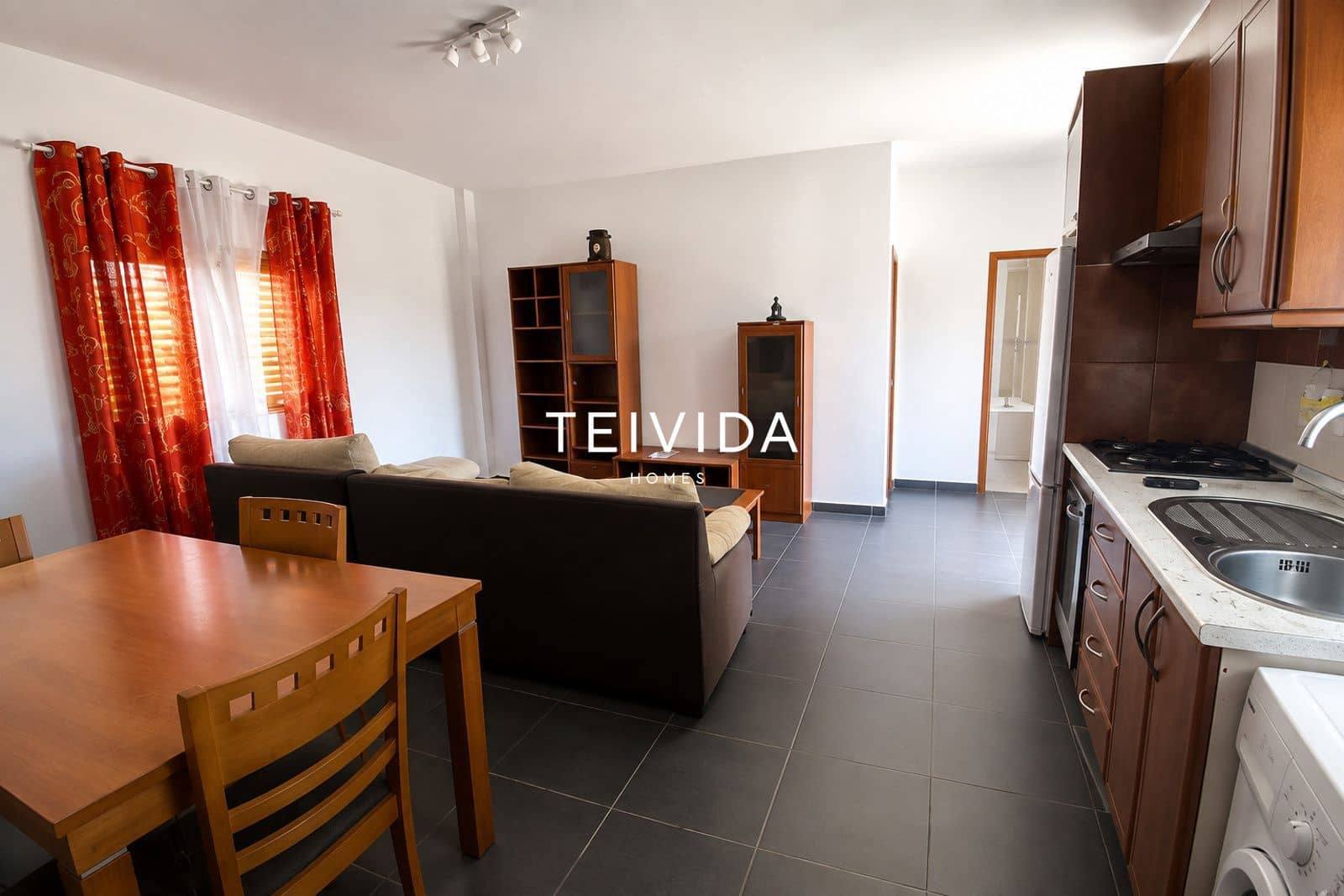 8 slaapkamer Villa te koop in Guimar met zwembad - € 850.000 (Ref: 10079931)