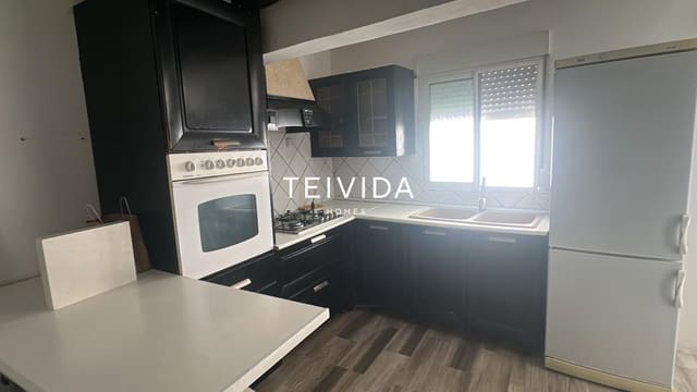 8 slaapkamer Villa te koop in Güímar met zwembad - € 850.000 (Ref: 10079931)