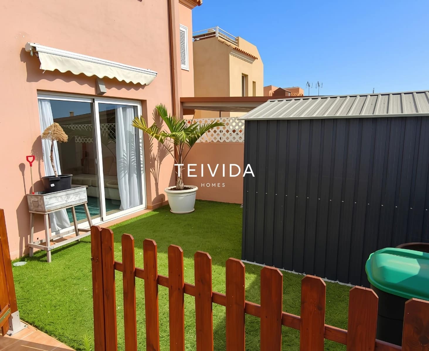 3 sovrum Hus till salu i El Madronal med pool garage - 799 000 € (Ref: 10090975)