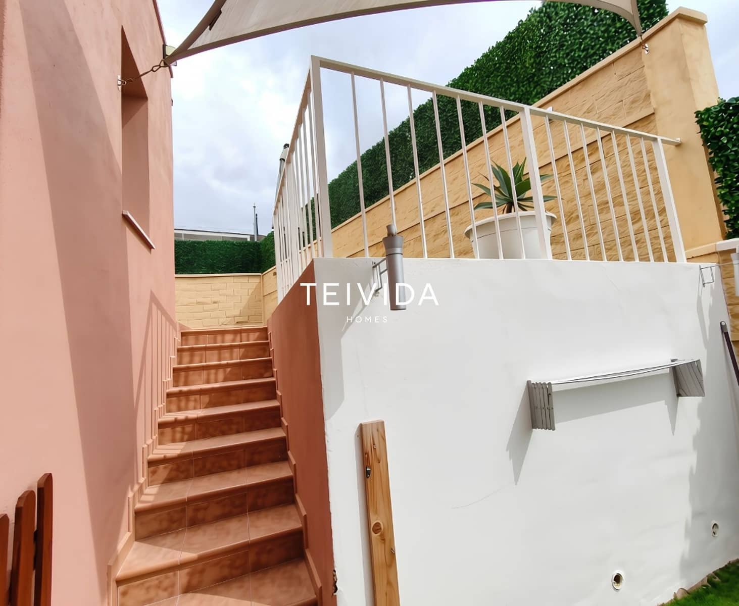 3 sovrum Hus till salu i El Madronal med pool garage - 799 000 € (Ref: 10090975)