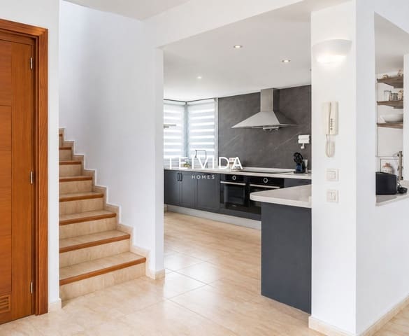 3 slaapkamer Huis te koop in El Madroñal, Adeje met zwembad garage - € 799.000 (Ref: 10090975)