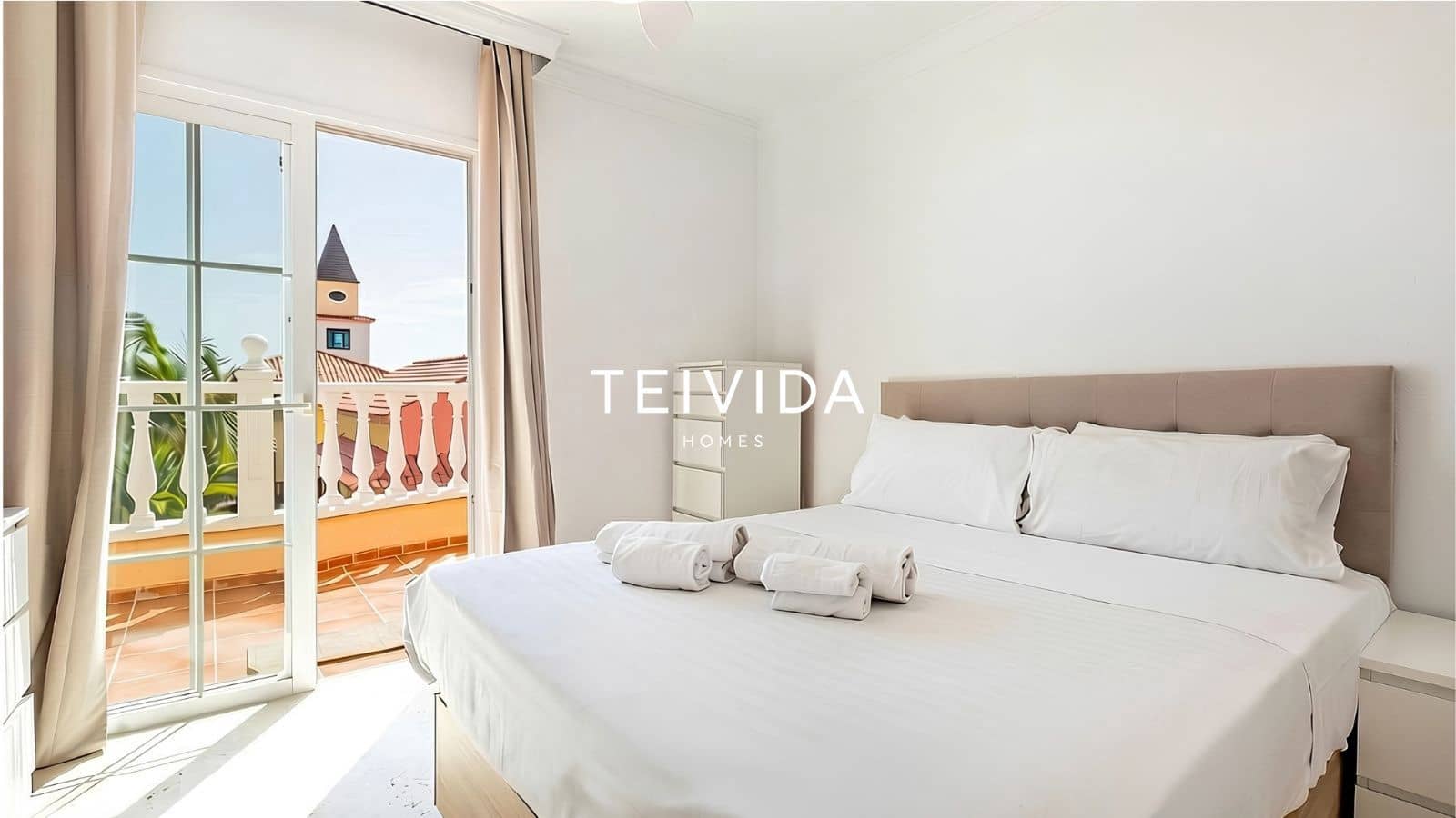 3 sovrum Hus till salu i Playa Paraiso med pool garage - 1 249 000 € (Ref: 10091446)