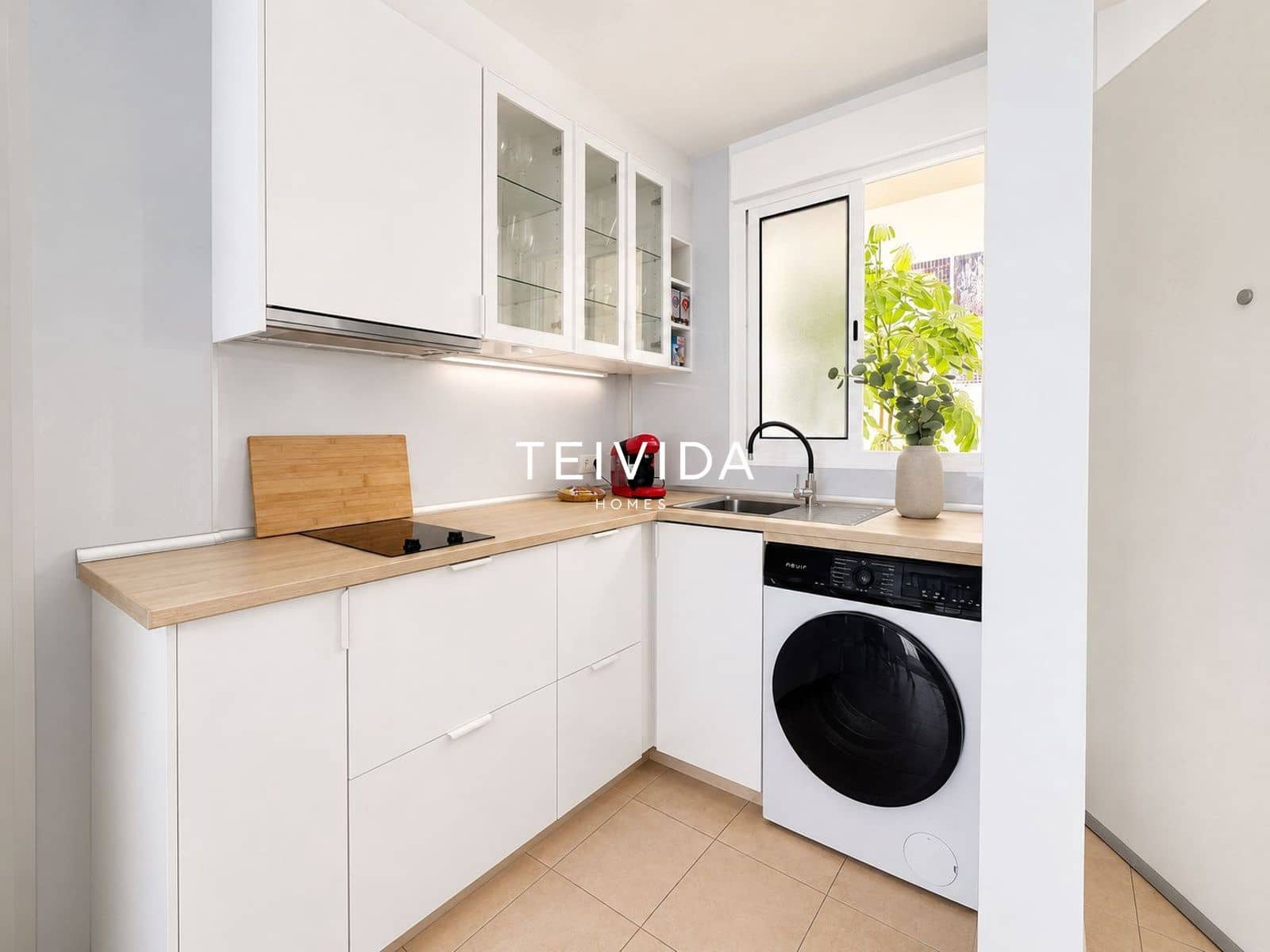 1 soveværelse Lejlighed til salg i Puerto Santiago med swimmingpool garage - € 285.000 (Ref: 10097440)