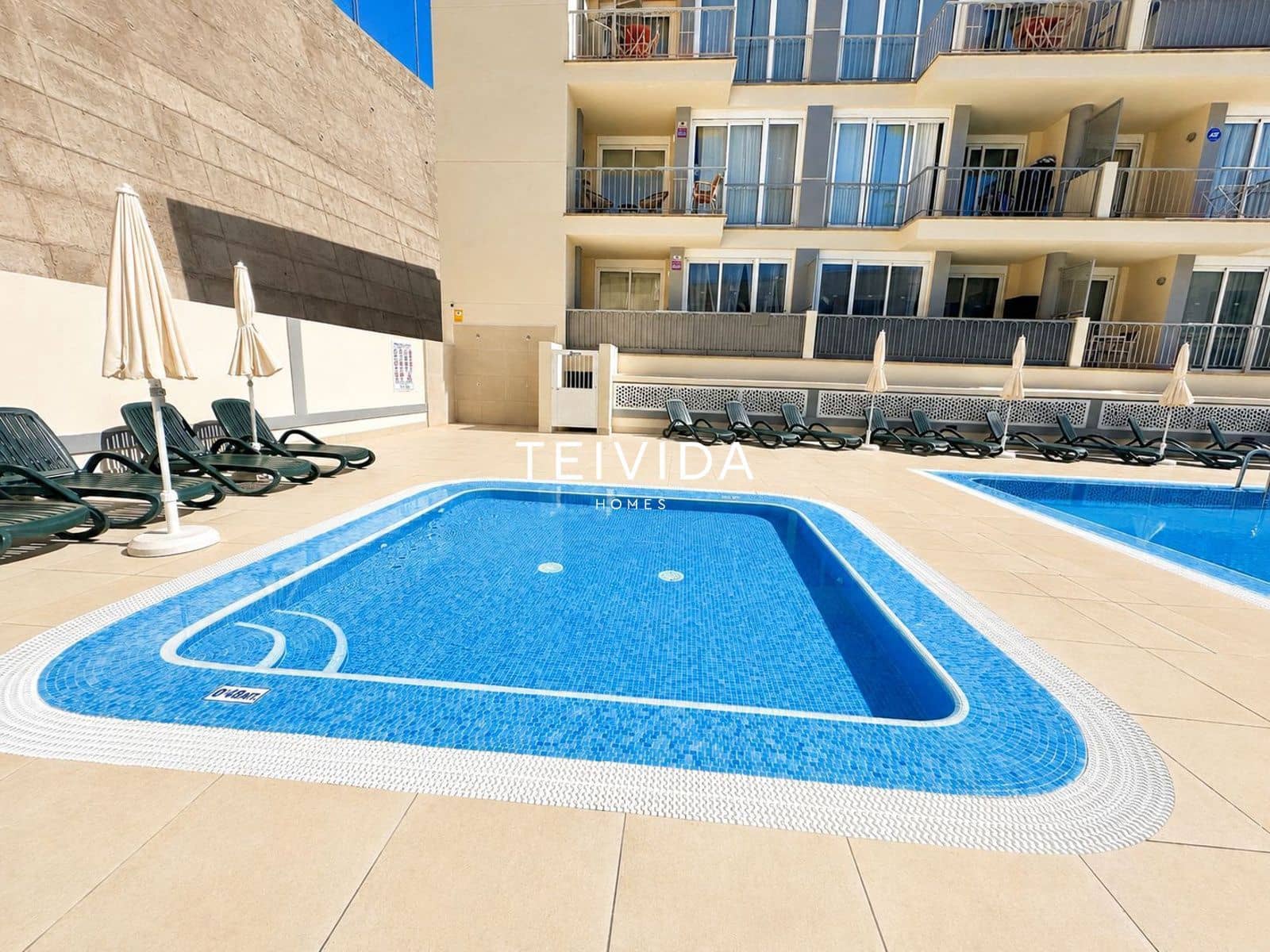 1 soveværelse Lejlighed til salg i Puerto Santiago med swimmingpool garage - € 285.000 (Ref: 10097440)