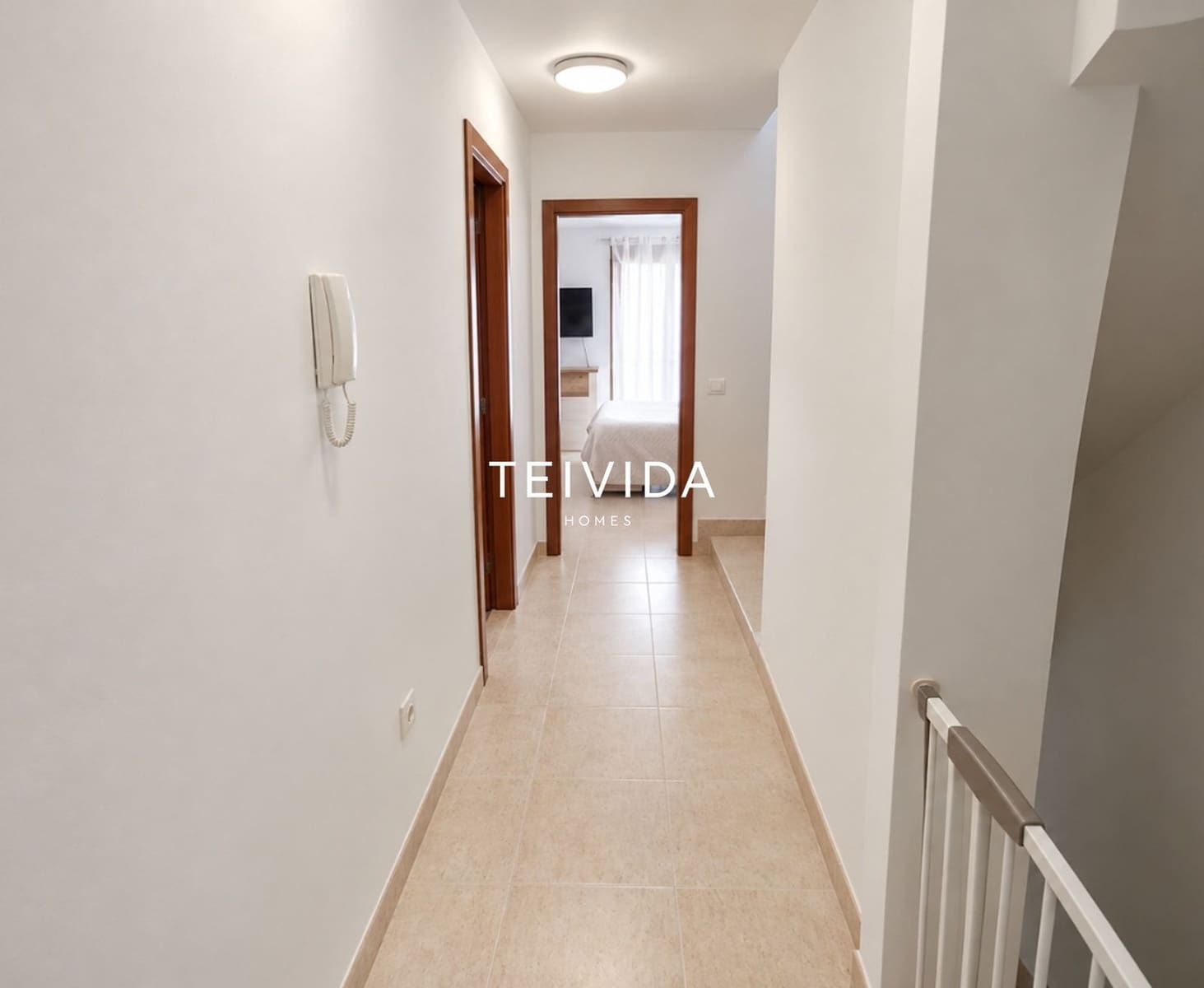 3 chambre Maison de Ville à vendre à Llano del Camello avec piscine garage - 370 000 € (Ref: 10098947)
