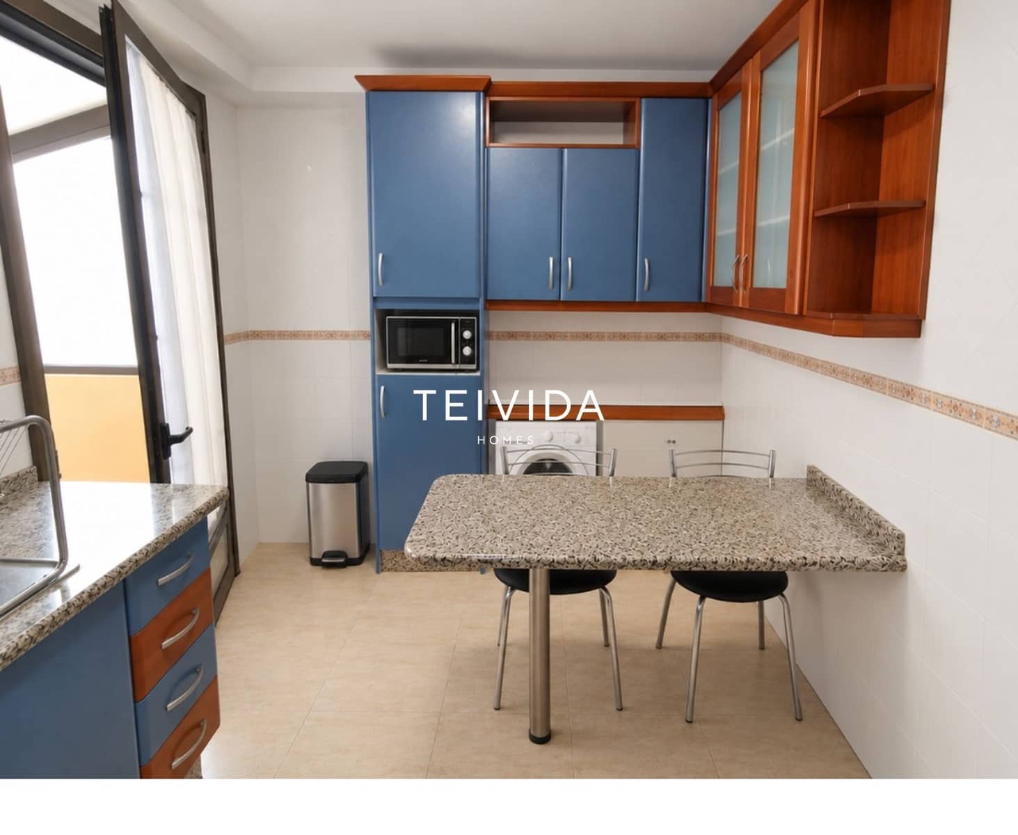 3 chambre Maison de Ville à vendre à Llano del Camello avec piscine garage - 370 000 € (Ref: 10098947)