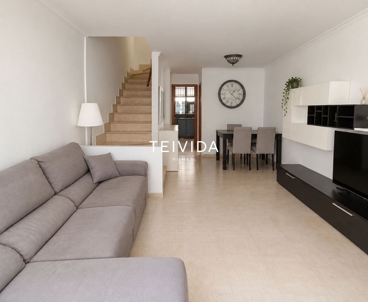 3 chambre Maison de Ville à vendre à Llano del Camello avec piscine garage - 370 000 € (Ref: 10098947)