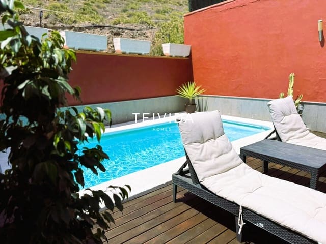 Casa de 3 habitaciones en El Madroñal, Adeje en venta con piscina garaje - 490.000 € (Ref: 10113517)