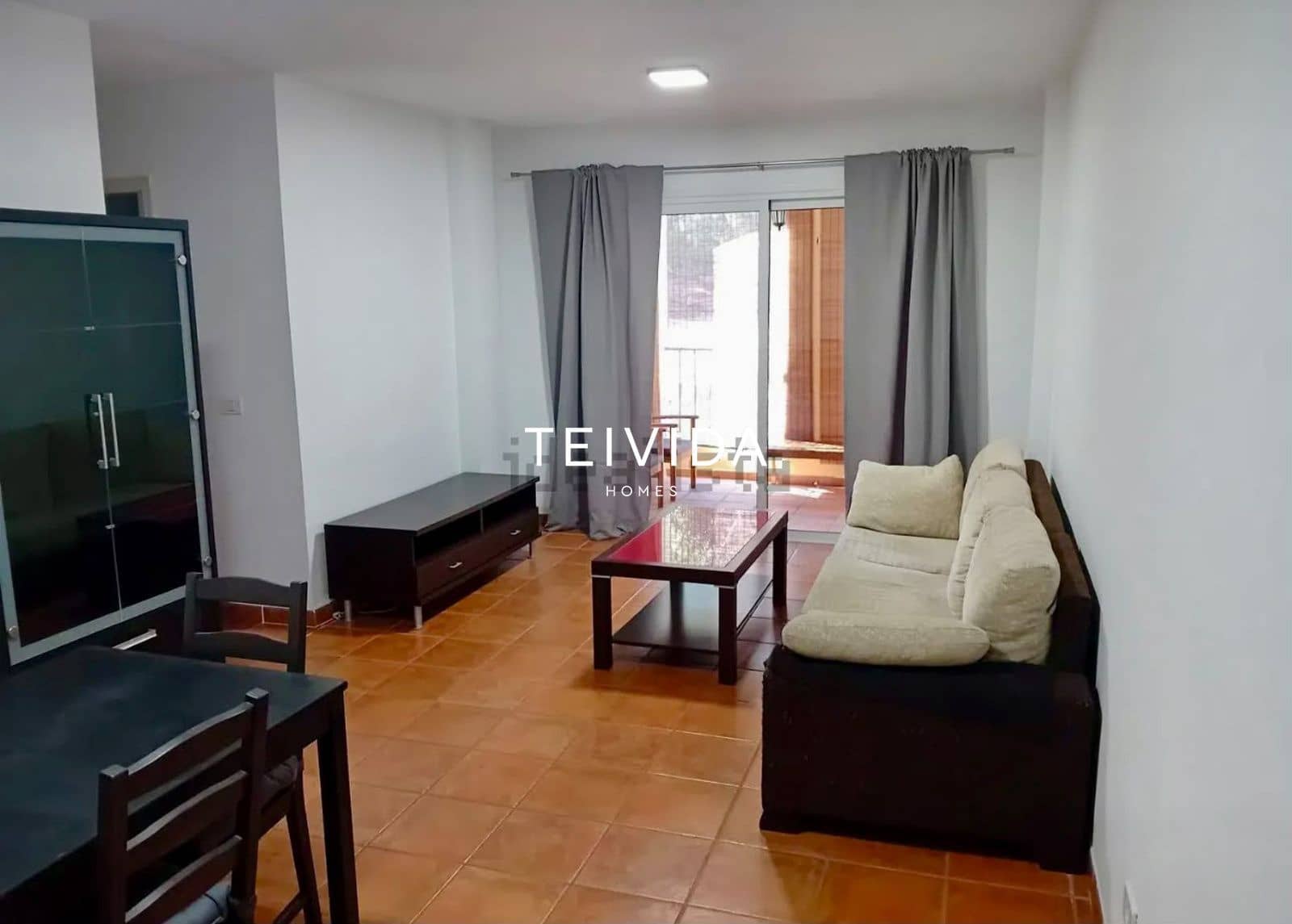 Appartement de 2 chambres à louer à La Quinta avec piscine garage - 975 € (Ref: 10118666)