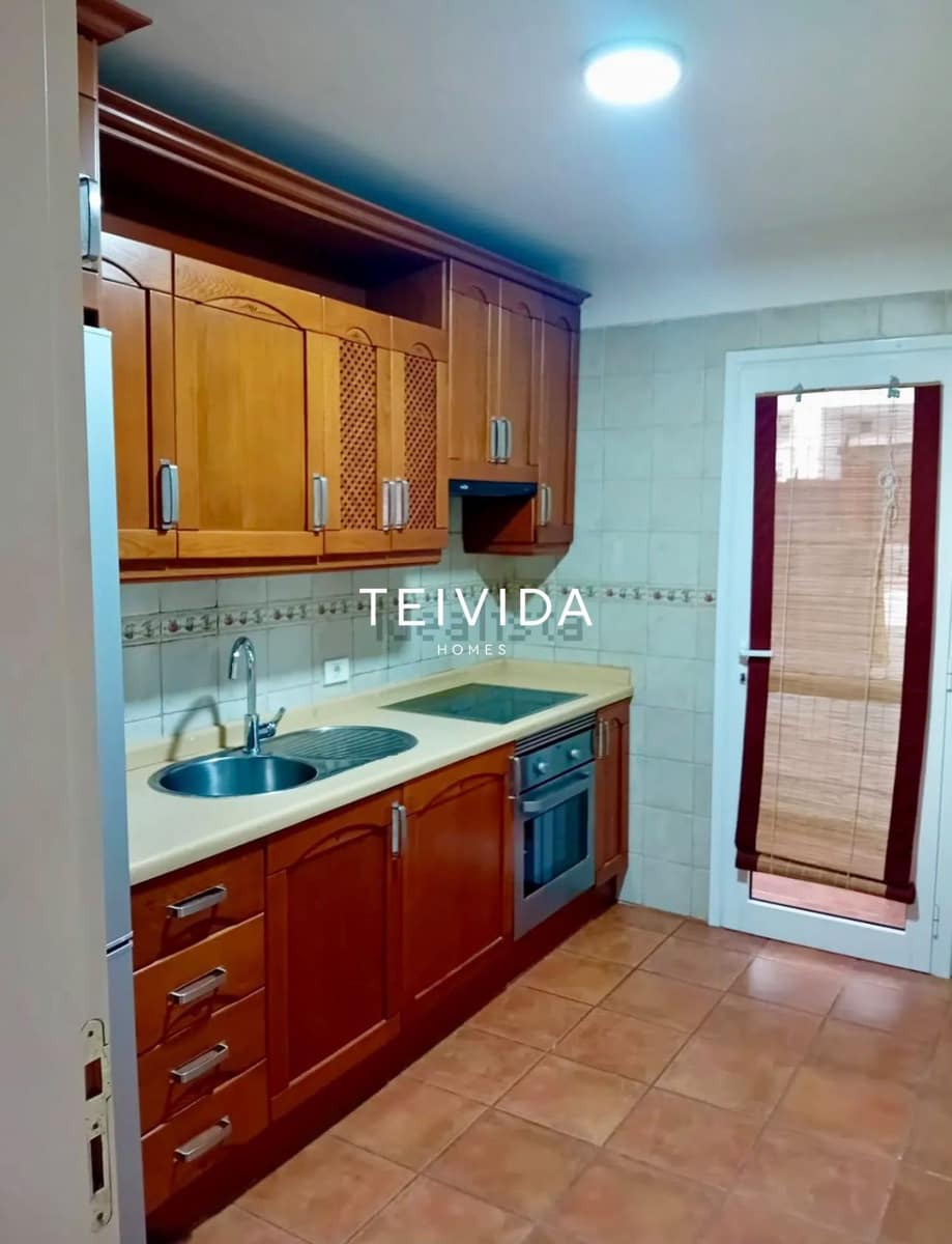 Appartement de 2 chambres à louer à La Quinta avec piscine garage - 975 € (Ref: 10118666)
