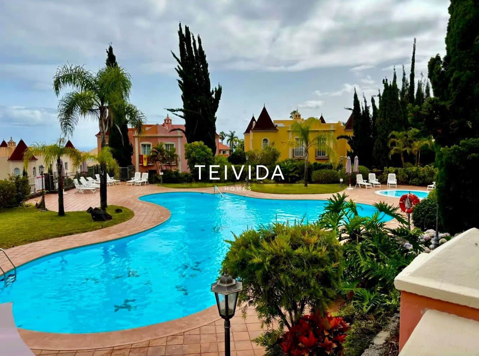 Appartement de 2 chambres à louer à La Quinta avec piscine garage - 975 € (Ref: 10118666)