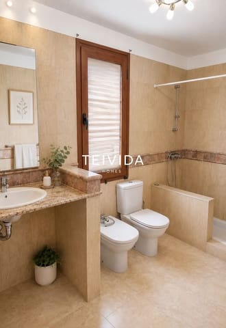 3 sovrum Hus till salu i Playa del Duque, Adeje med pool garage - 1 200 000 € (Ref: 10125124)