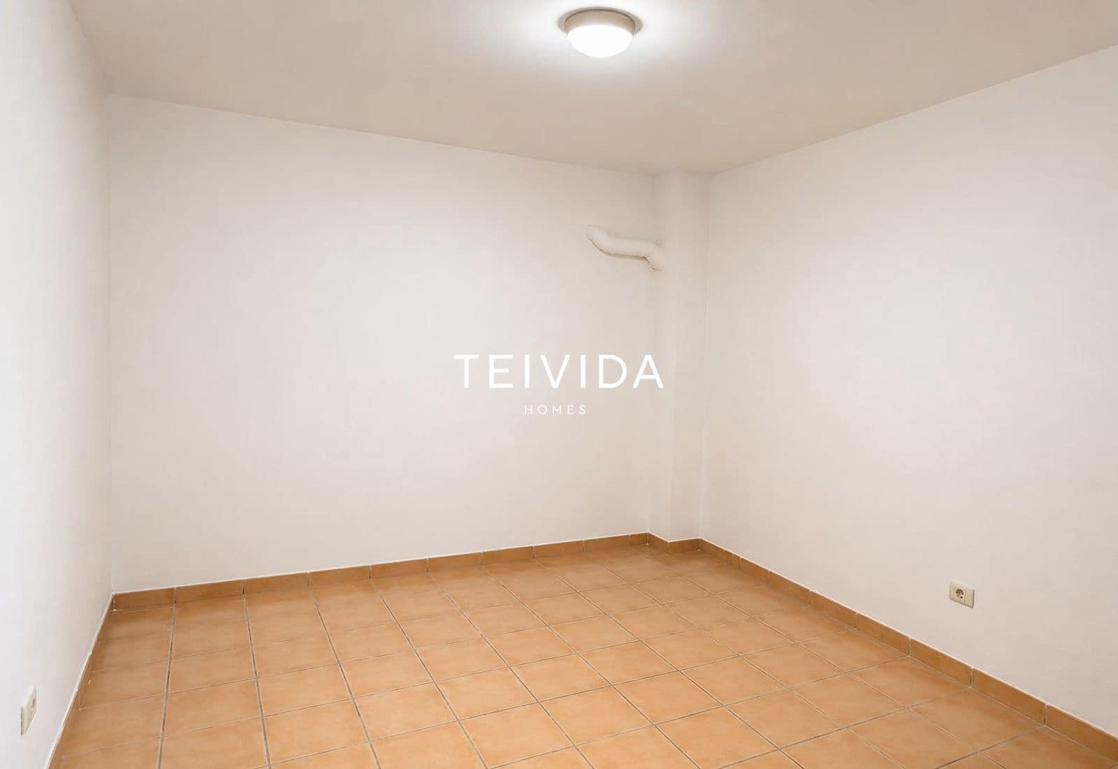 3 sovrum Hus till salu i Playa del Duque med pool garage - 1 200 000 € (Ref: 10125124)