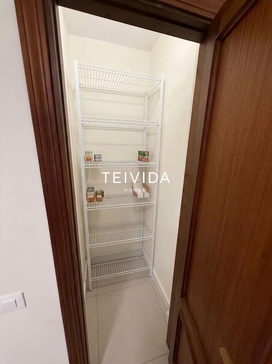 3 soverom Leilighet til leie i Los Olivos med garasje - € 1 500 (Ref: 10135219)