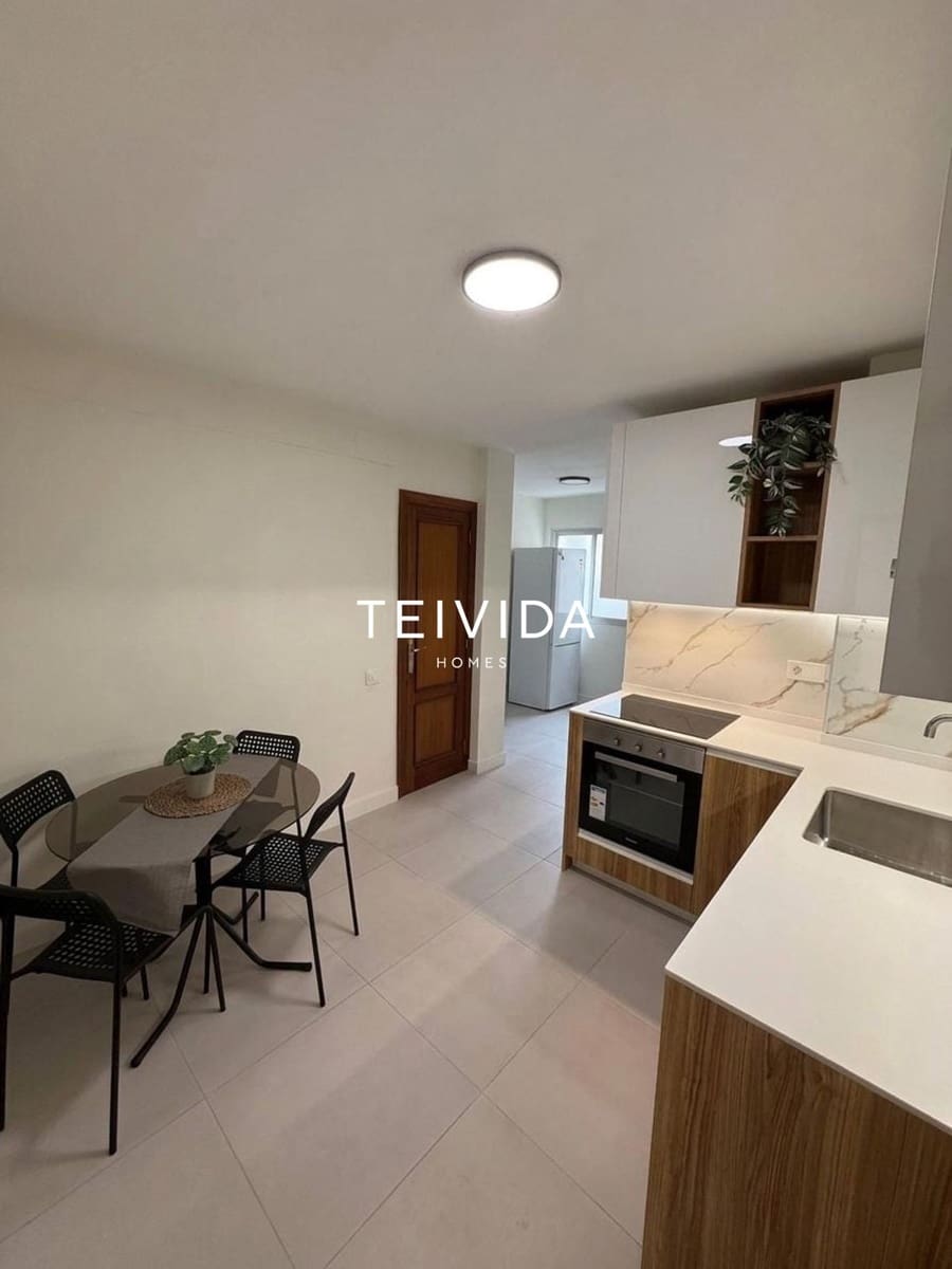 3 soverom Leilighet til leie i Los Olivos med garasje - € 1 500 (Ref: 10135219)