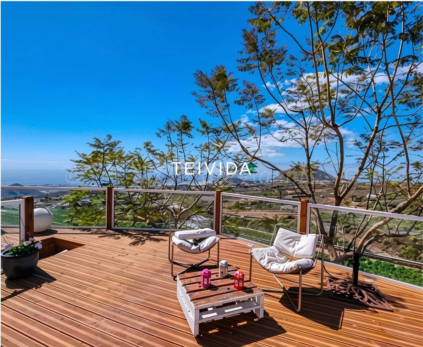 6 bedroom Villa for sale in San Miguel de Abona with pool garage - € 820,000 (Ref: 10136407)