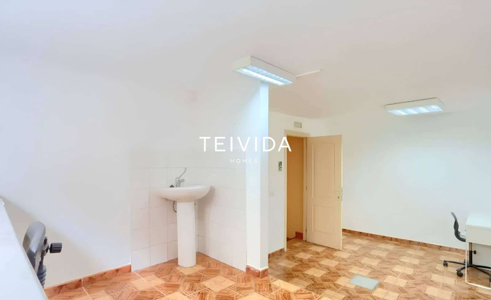 Kommersiell til salgs i El Fraile - € 245 000 (Ref: 10140308)