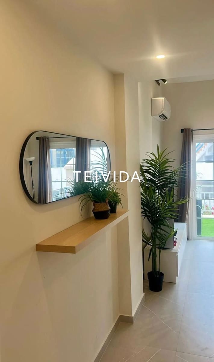 1 soveværelse Lejlighed til leje i Playa Fanabe med swimmingpool - € 2.200 (Ref: 10147387)