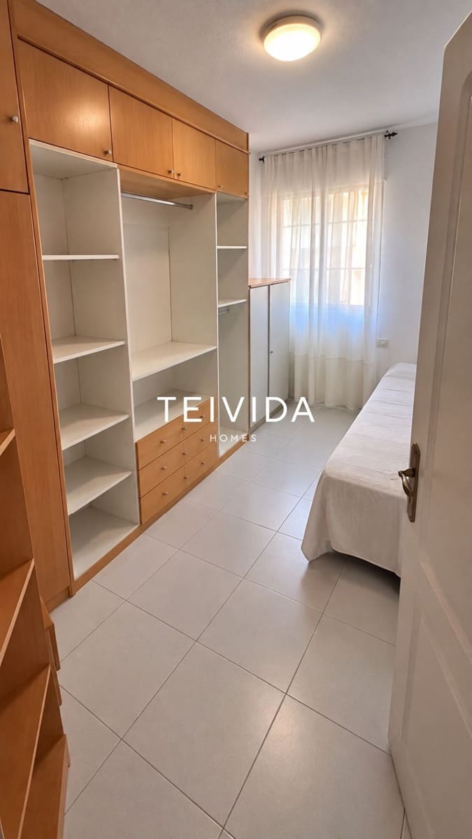 3 soveværelse Lejlighed til salg i El Medano med garage - € 385.000 (Ref: 10154314)