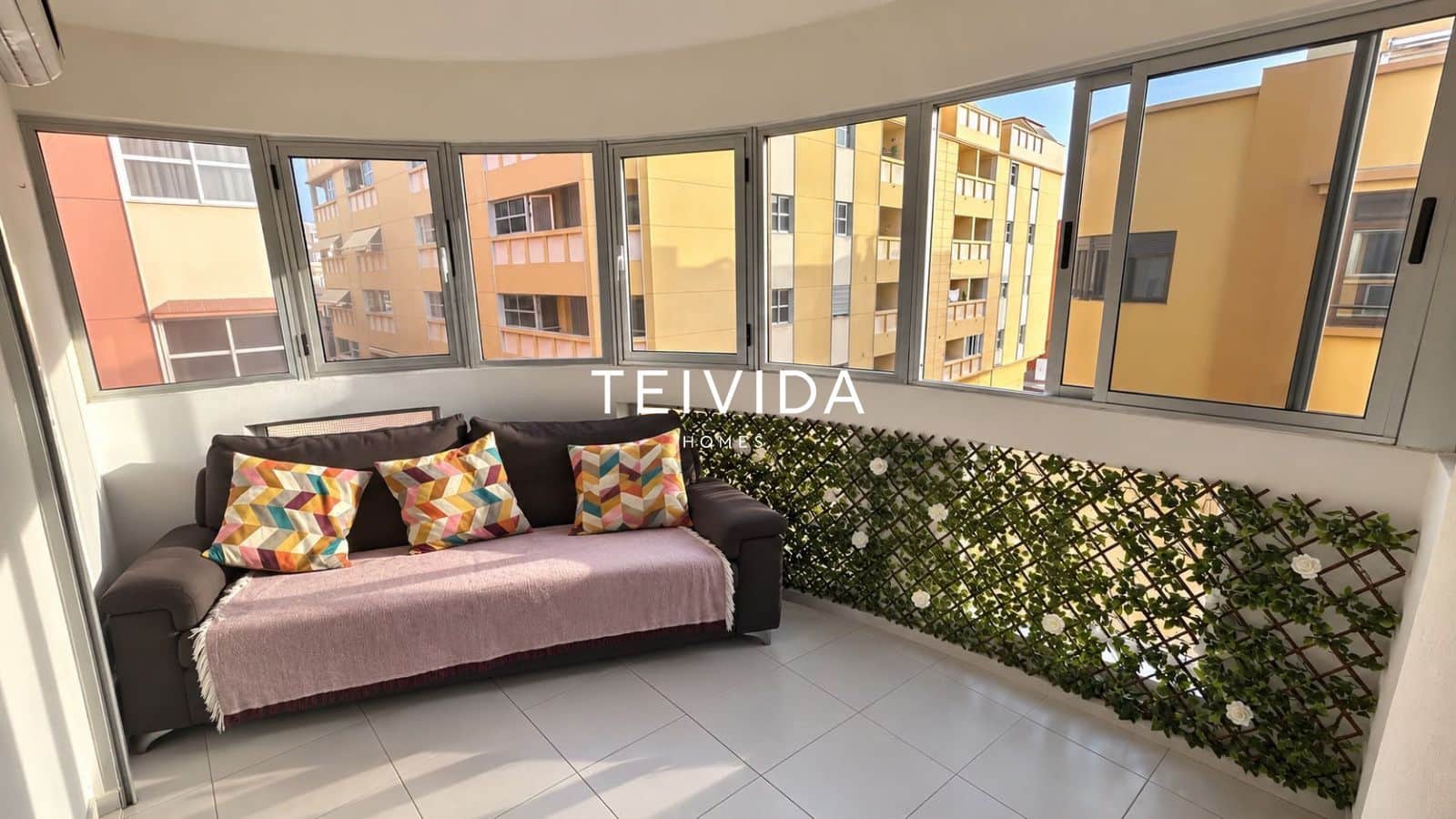 3 soveværelse Lejlighed til salg i El Medano med garage - € 385.000 (Ref: 10154314)