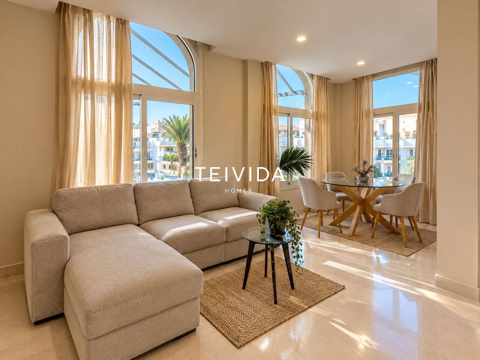 Flat for sale in Costa del Silencio with pool - € 225,000 (Ref: 10158691)