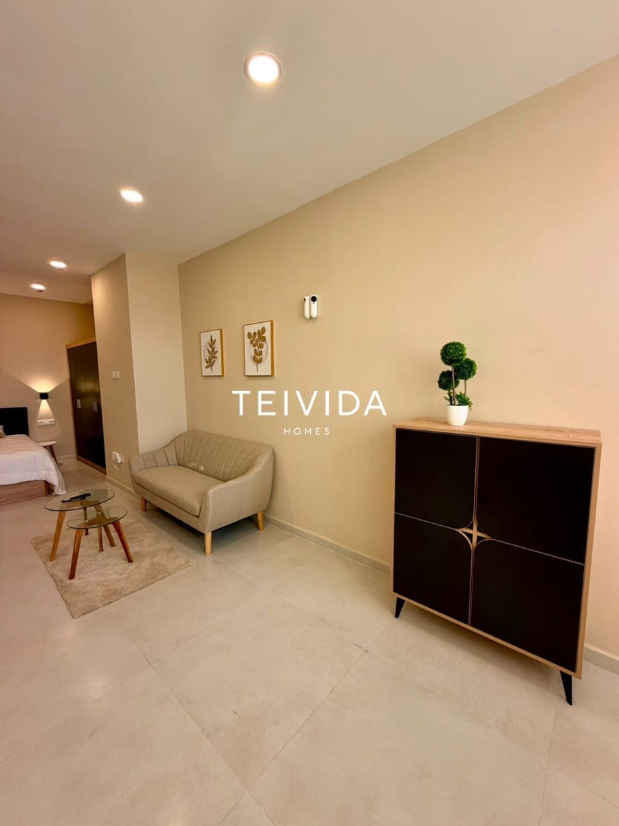 Flat for sale in Costa del Silencio with pool - € 185,000 (Ref: 10158692)
