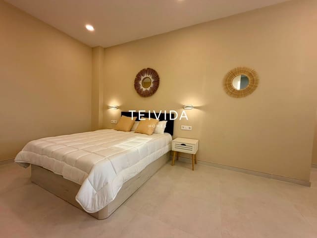 Lejlighed til salg i Costa del Silencio, Arona med swimmingpool - € 189.000 (Ref: 10158693)