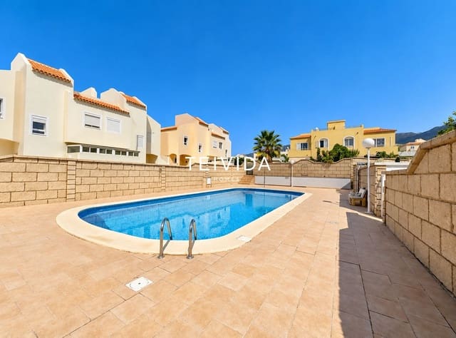 4 slaapkamer Villa te koop in El Madroñal, Adeje met zwembad garage - € 595.000 (Ref: 10160810)