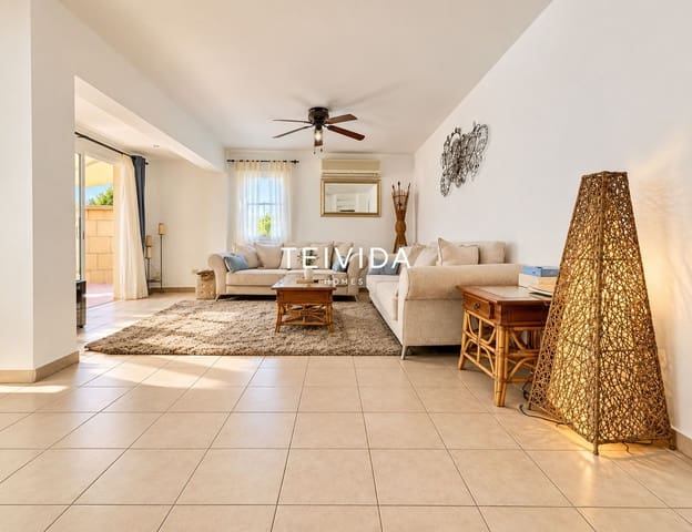4 slaapkamer Villa te koop in El Madroñal, Adeje met zwembad garage - € 595.000 (Ref: 10160810)