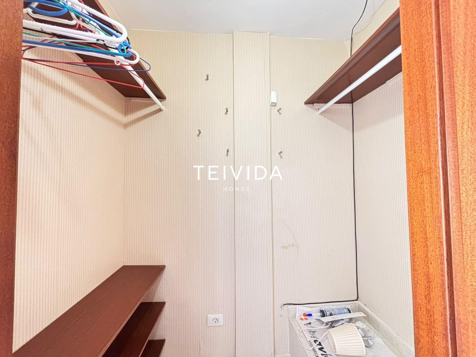 3 bedroom Townhouse for sale in El Medano with pool garage - € 495,000 (Ref: 10165419)