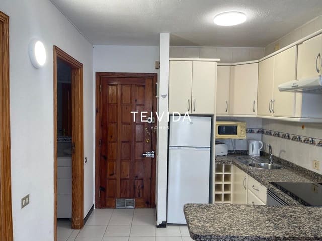 Piso de 1 habitación en Los Cristianos, Arona en venta con piscina garaje - 385.000 € (Ref: 10170391)