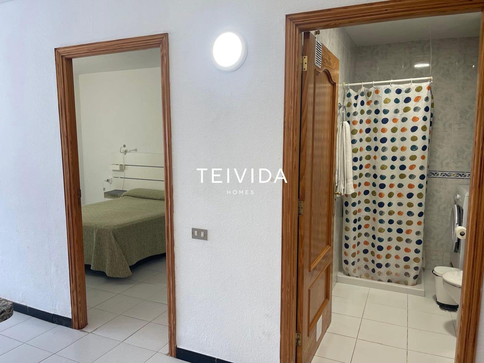 Piso de 1 habitación en Los Cristianos en venta con piscina garaje - 385.000 € (Ref: 10170391)