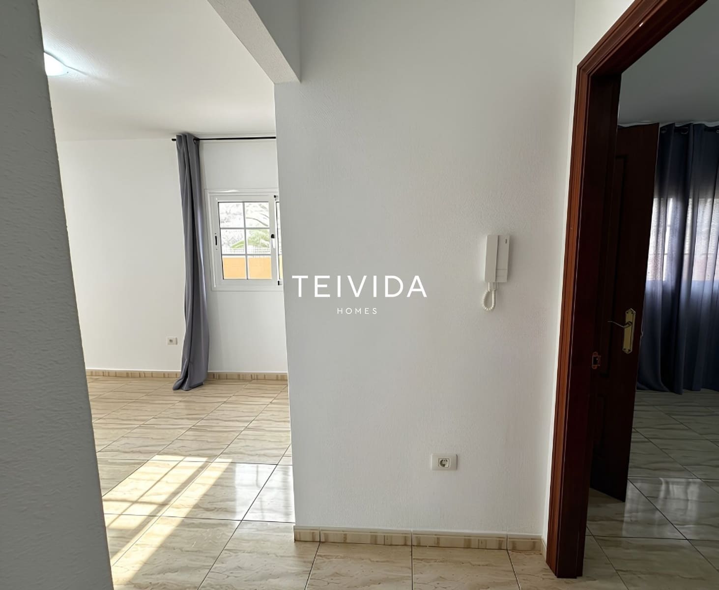 2 soverom Leilighet til leie i Palm-Mar med svømmebasseng garasje - € 1 550 (Ref: 10172257)