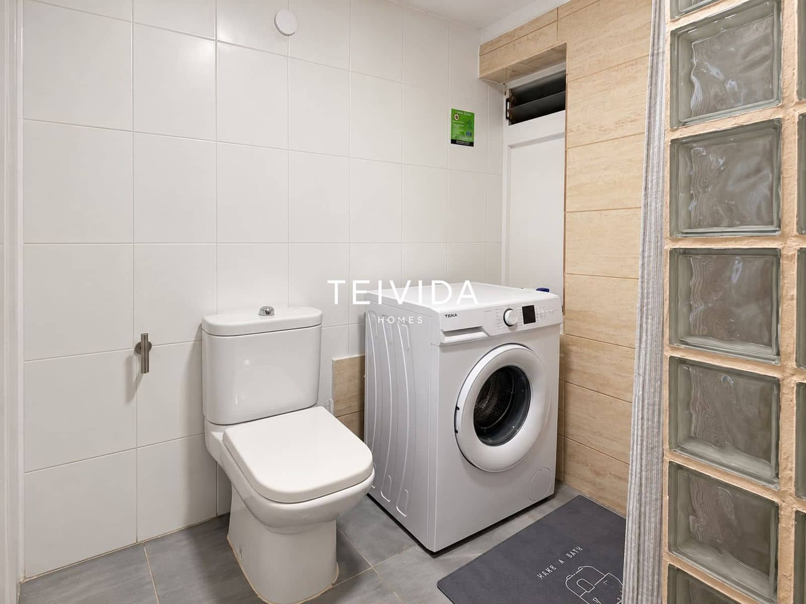 2 slaapkamer Flat te koop in Los Cristianos - € 500.000 (Ref: 10175619)