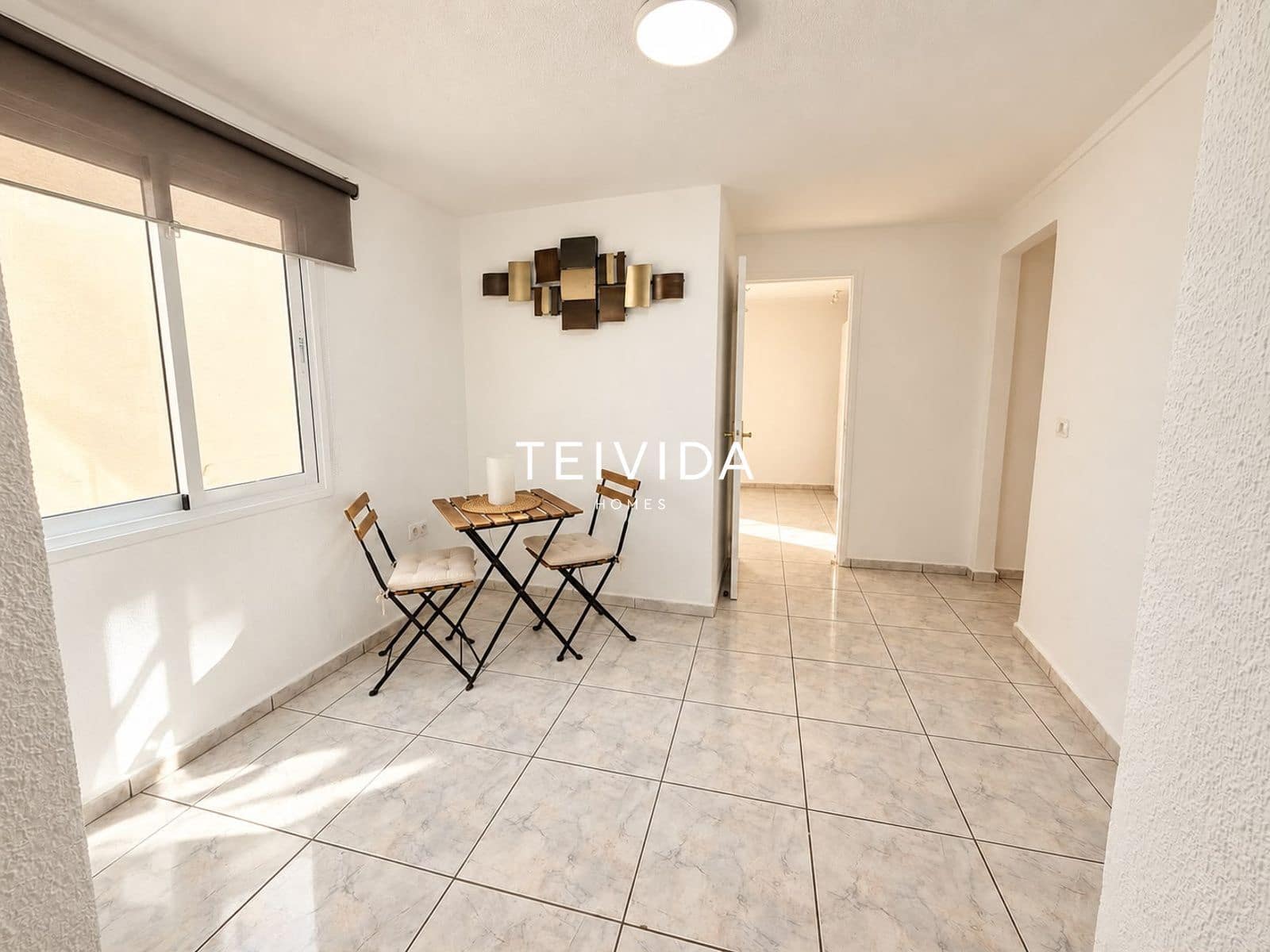 2 slaapkamer Flat te koop in Los Cristianos - € 500.000 (Ref: 10175619)