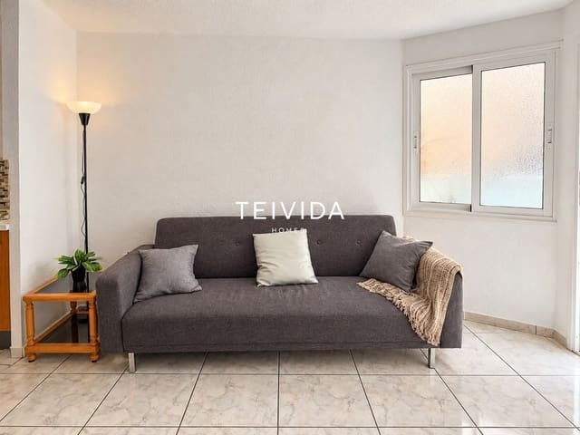 2 bedroom Flat for rent in Los Cristianos, Arona - € 1,400 (Ref: 10175620)