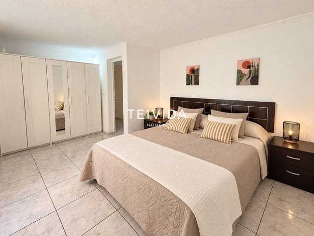 2 bedroom Flat for rent in Los Cristianos, Arona - € 1,400 (Ref: 10175620)