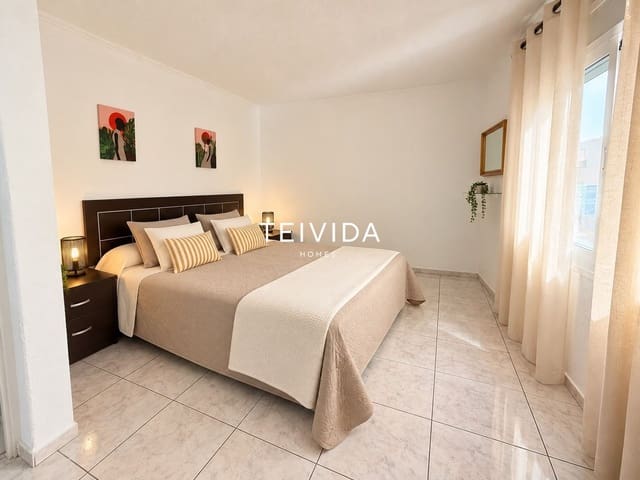 2 bedroom Flat for rent in Los Cristianos, Arona - € 1,400 (Ref: 10175620)