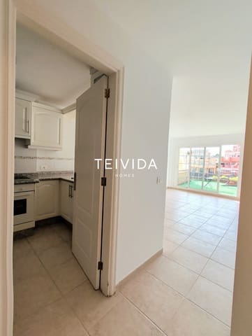 2 soverom Leilighet til salgs i Los Cristianos, Arona med svømmebasseng - € 360 000 (Ref: 10179611)