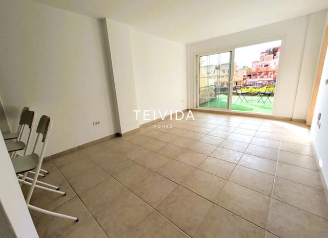 2 soverom Leilighet til salgs i Los Cristianos, Arona med svømmebasseng - € 360 000 (Ref: 10179611)