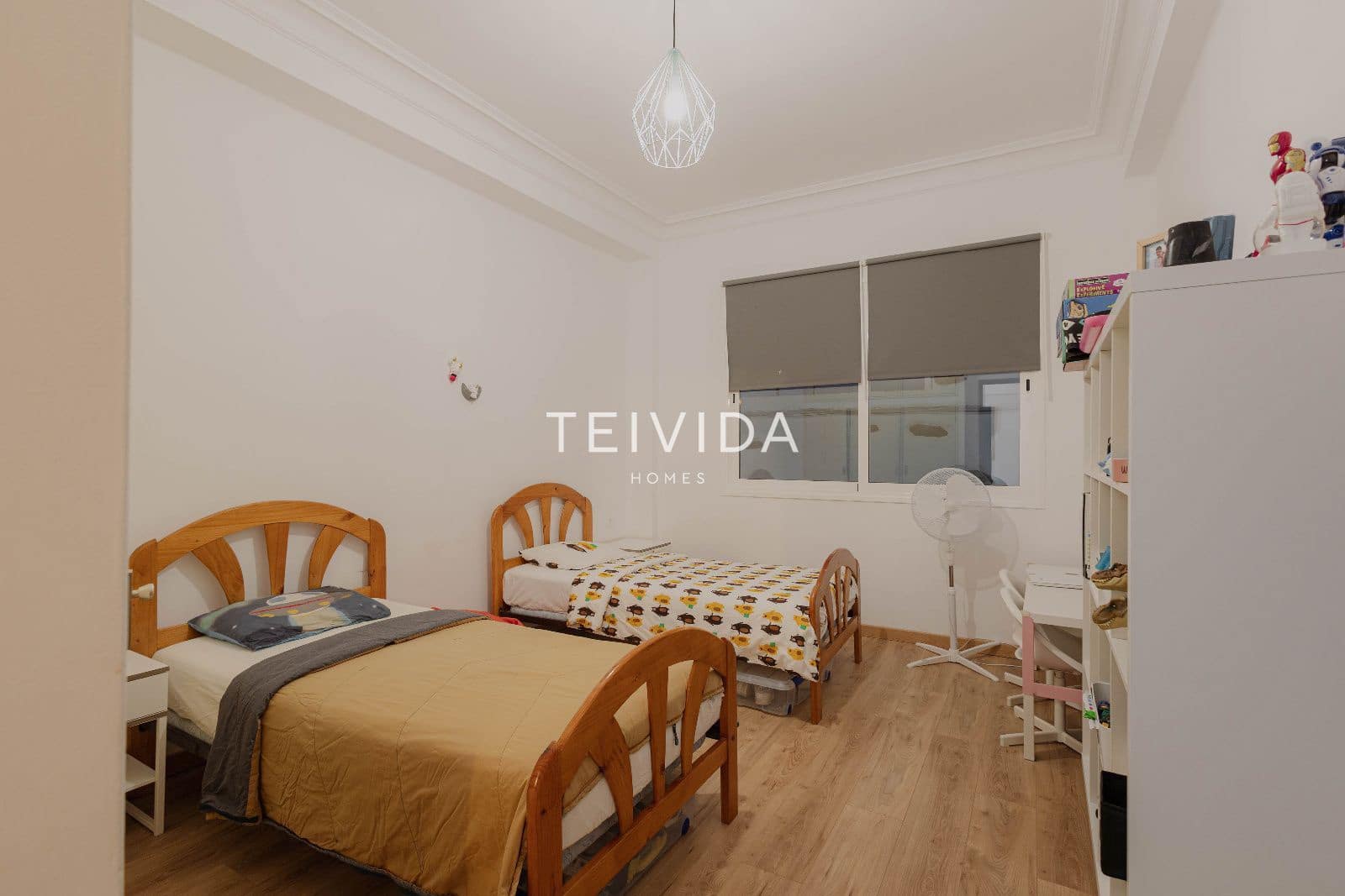 8 Zimmer Bar/Restaurant zu verkaufen in Guia de Isora mit Garage - 650.000 € (Ref: 9515876)