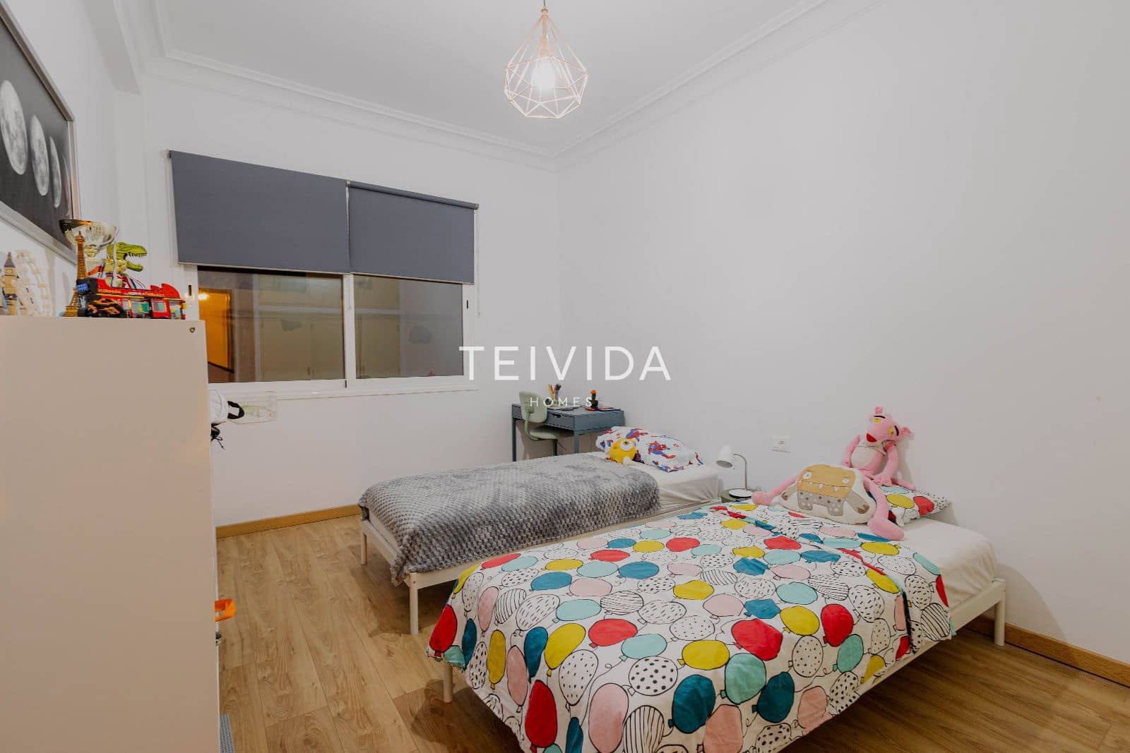 8 Zimmer Bar/Restaurant zu verkaufen in Guia de Isora mit Garage - 650.000 € (Ref: 9515876)