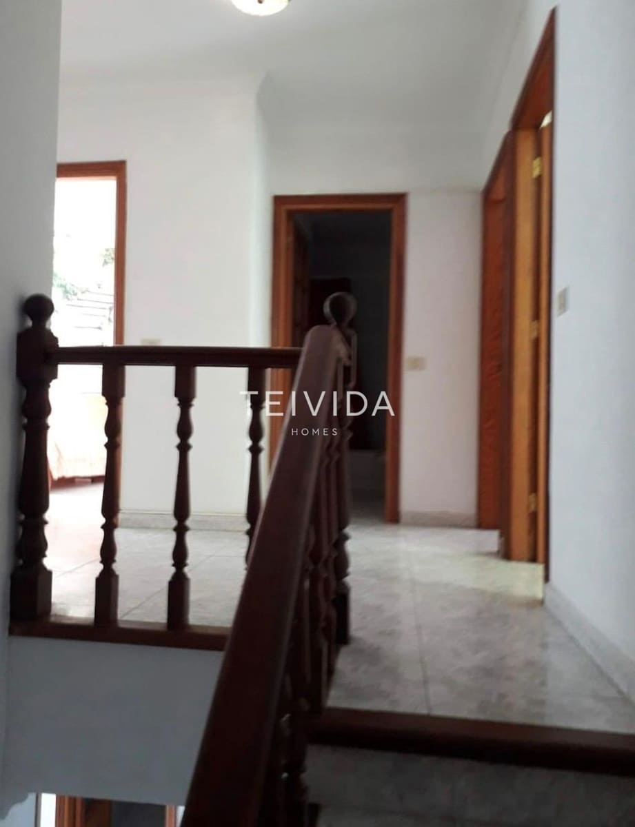 4 soveværelse Lejlighed til salg i Santa Cruz de Tenerife med garage - € 260.000 (Ref: 9516475)