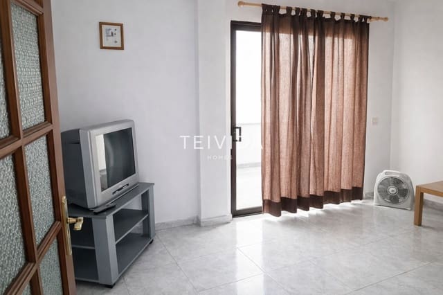 4 soveværelse Lejlighed til salg i Santa Cruz de Tenerife med garage - € 260.000 (Ref: 9516475)