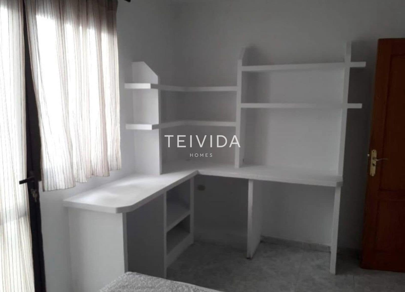 4 soveværelse Lejlighed til salg i Santa Cruz de Tenerife med garage - € 260.000 (Ref: 9516475)