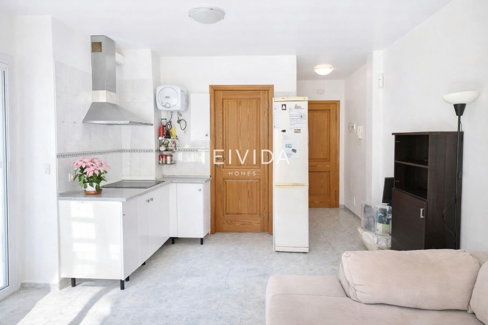 2 bedroom Flat for sale in Arona - € 165,000 (Ref: 9518068)